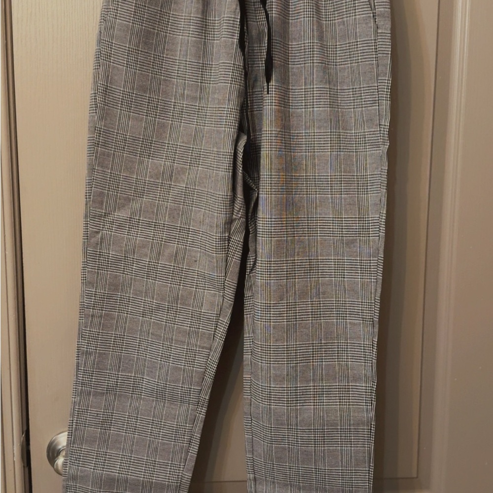 SHEIN Men's Classic Gray Checkered Pants